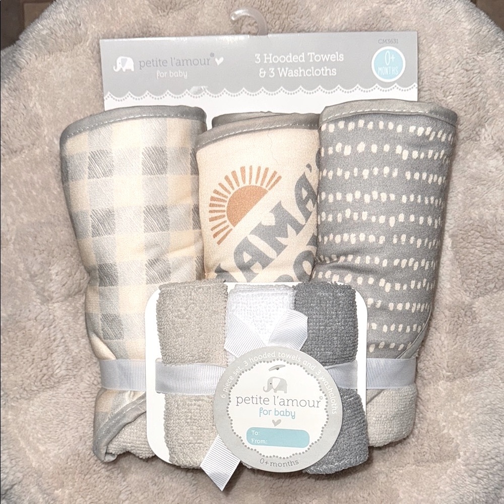 Petite L’amour Baby Hooded Towel and Washcloth Set